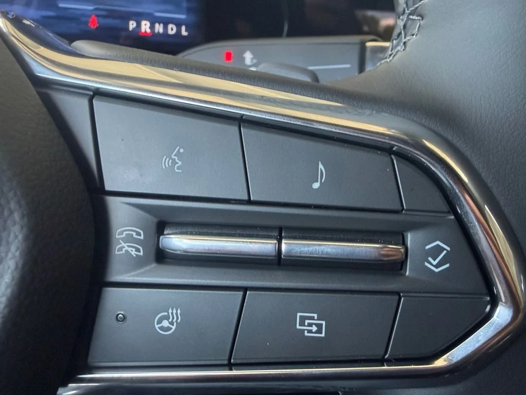 New 2027 Lakeshore Blue Metallic Chevrolet LT image 23