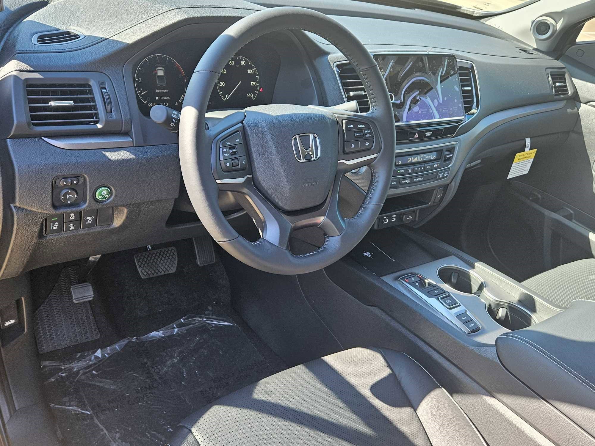 New 2026 Platinum White Pearl Honda RTL image 9