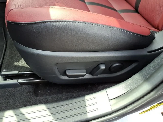2026 Mazda CX-50 Premium Plus - Photo 10