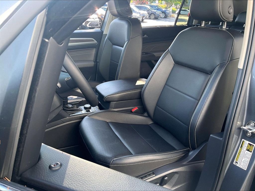 Certified Used 2023 Gray Volkswagen SEL image 9