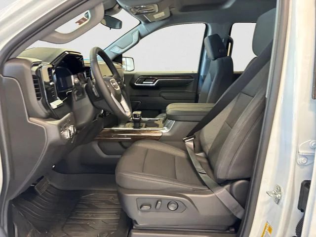 New 2026 White GMC Elevation image 10