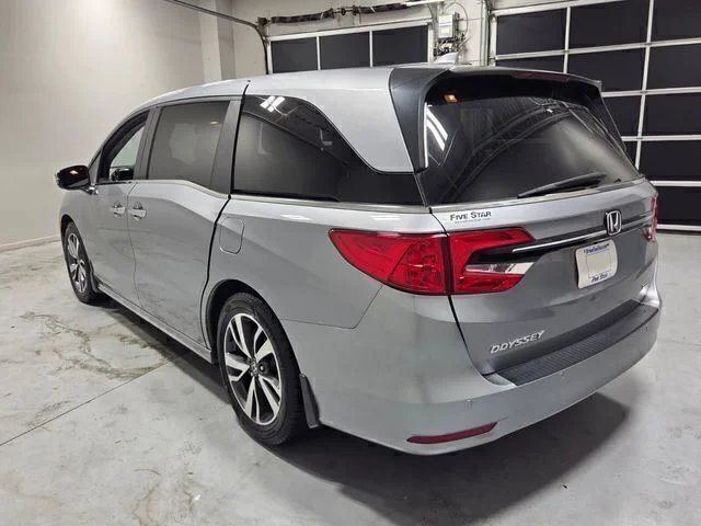 Used 2023  Honda Touring image 22