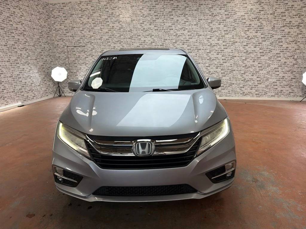 Used 2019 Lunar Silver Metallic Honda Elite image 2