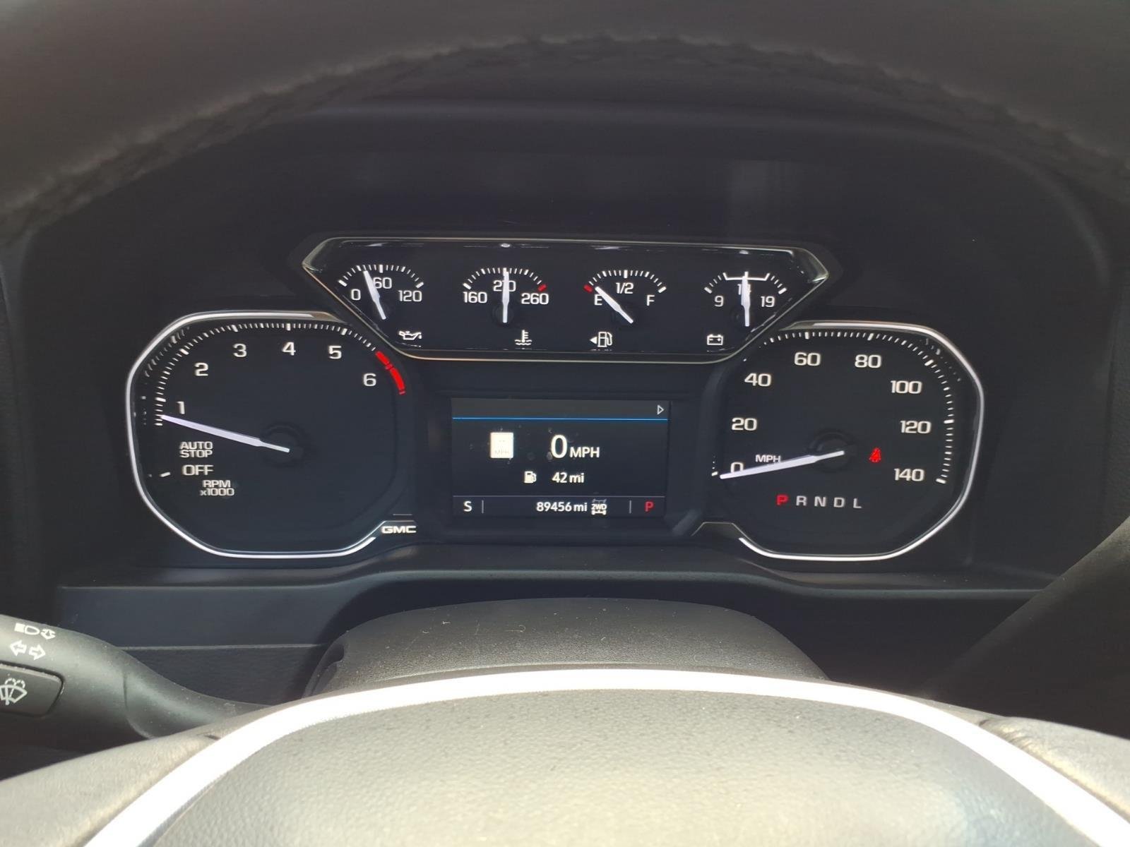 Used 2021 Onyx Black GMC SLT image 25