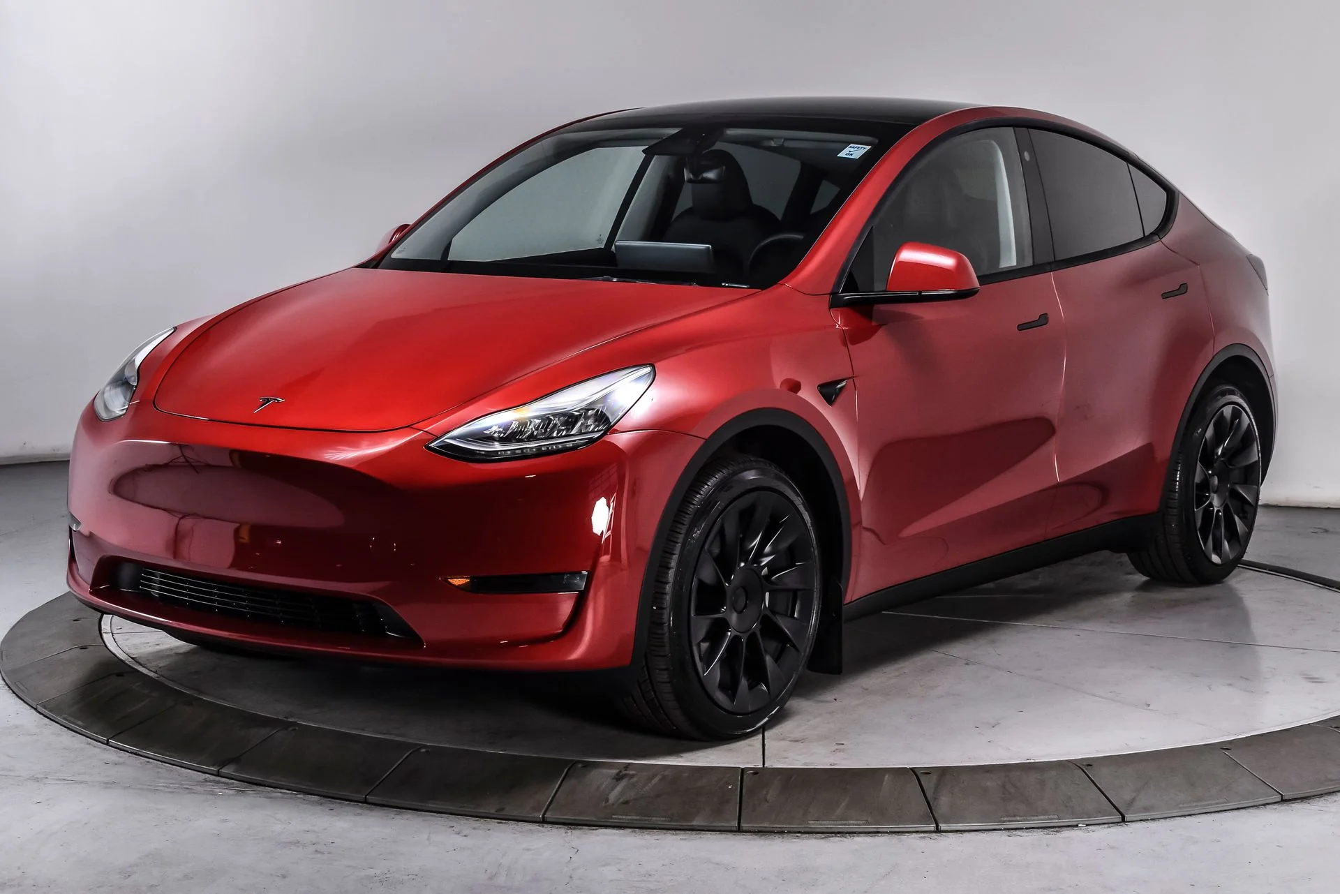 Used 2023 Tesla Model Y Long Range with VIN 7SAYGDEEXPA081921 for sale in Seattle, WA