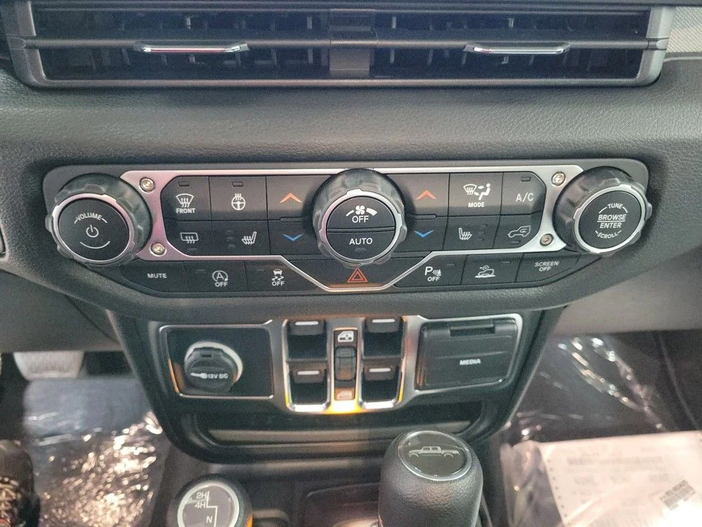 2025 Jeep Gladiator Sport S - Photo 27
