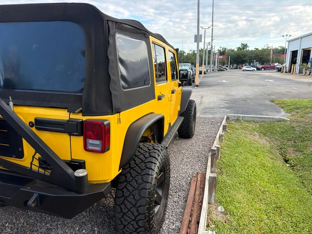 Used 2015 Yellow Jeep Unlimited Rubicon image 7
