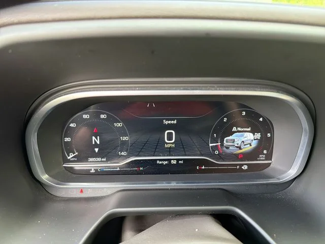 Used 2023 Blue GMC SLT image 18