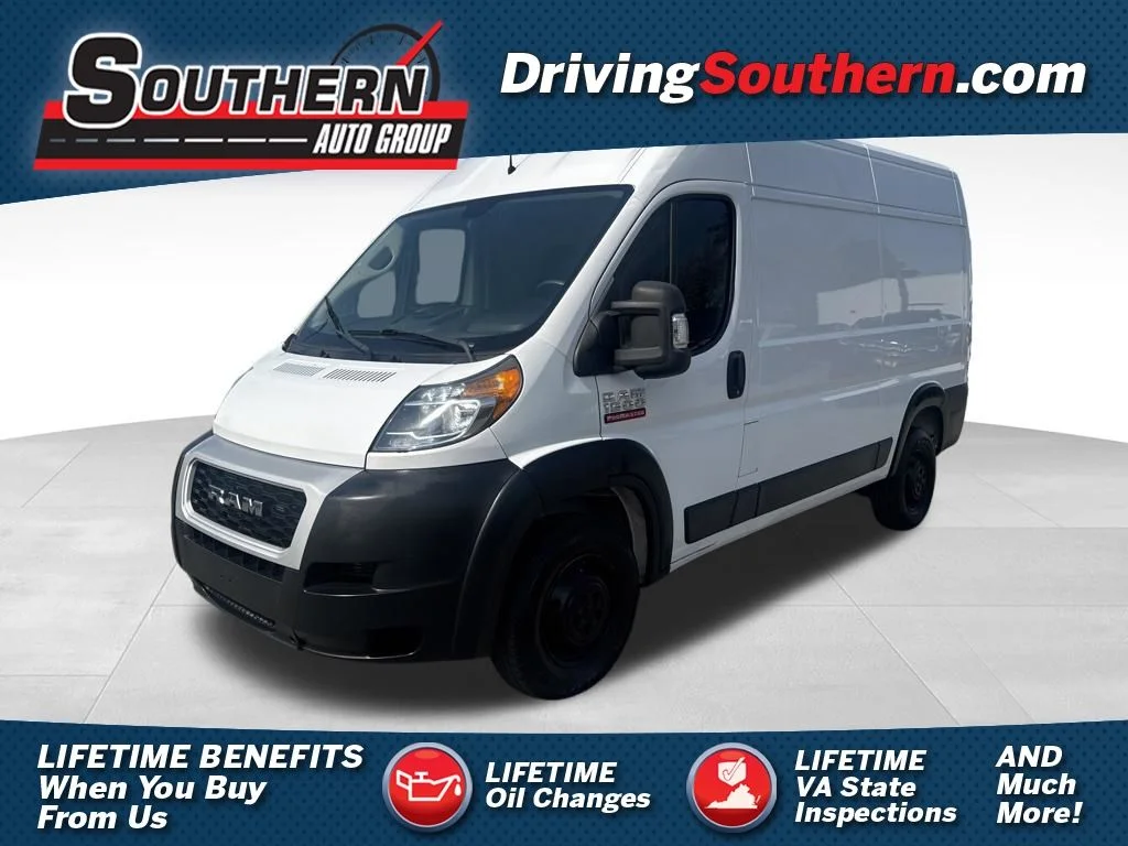 Used 2019 White Ram Base image 1