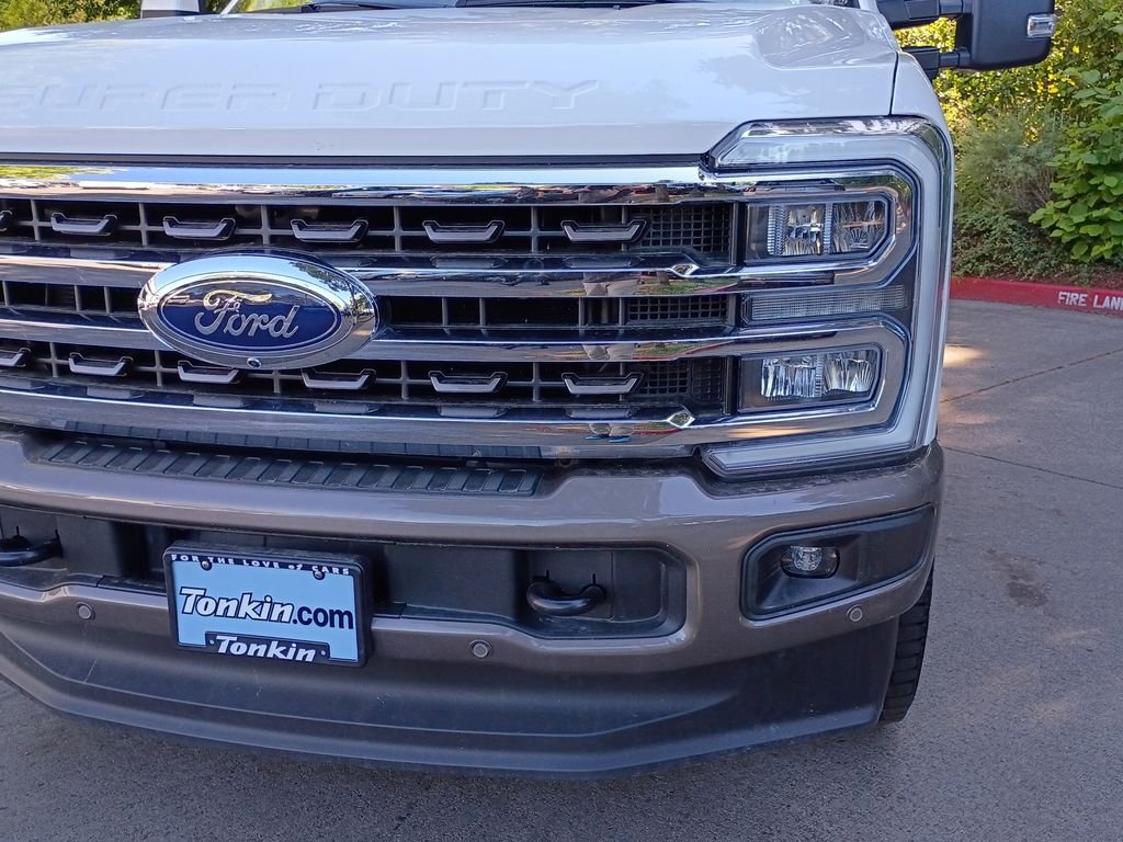 Used 2023 White Ford King Ranch image 10