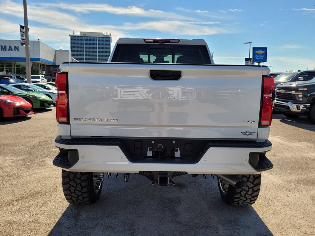 2026 Chevrolet Silverado 2500 HD LTZ - Photo 7
