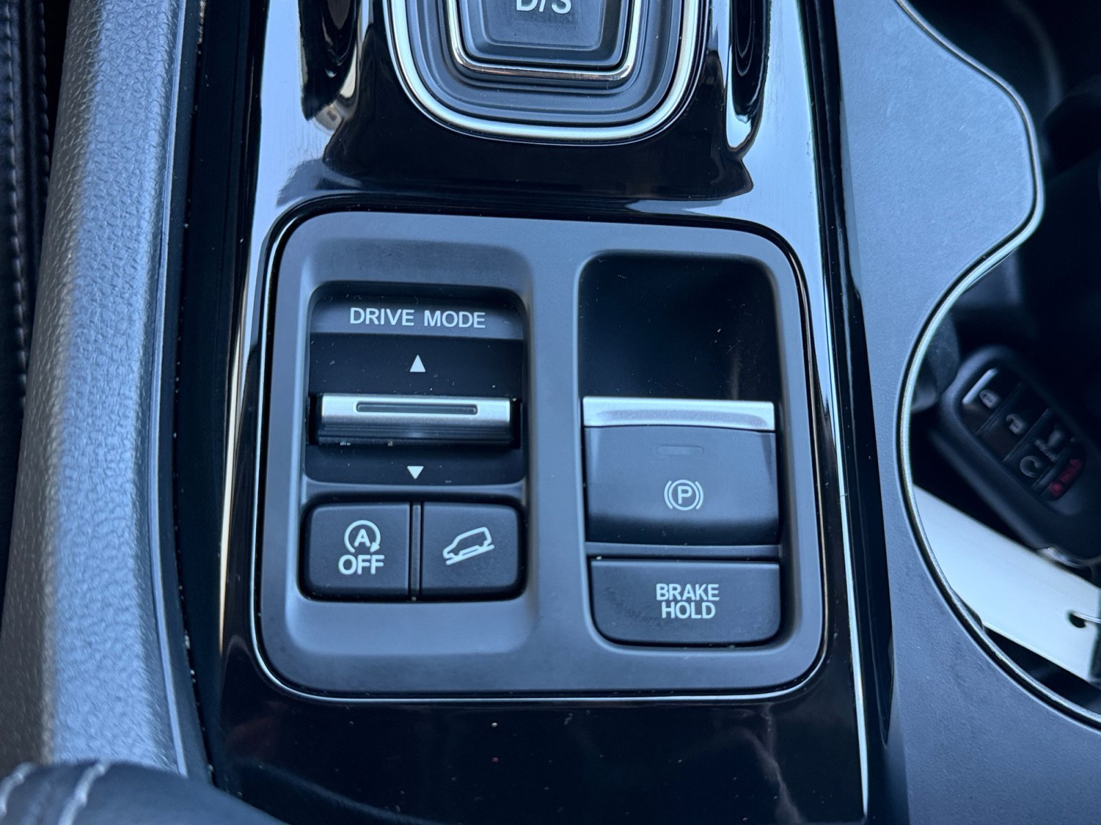 2024 Honda Pilot EX-L - Photo 23