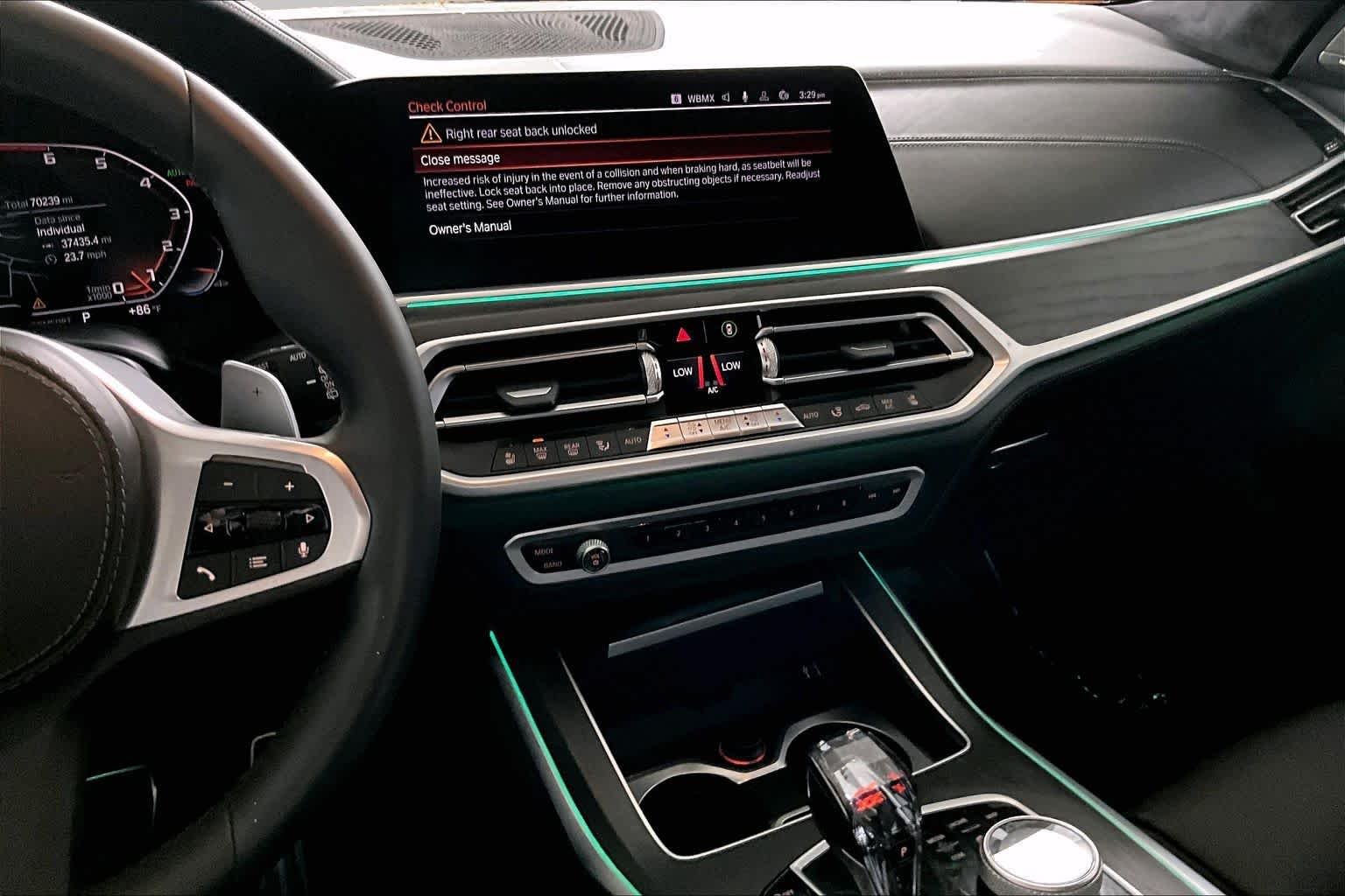 Used 2020 Alpine White BMW M50i image 7