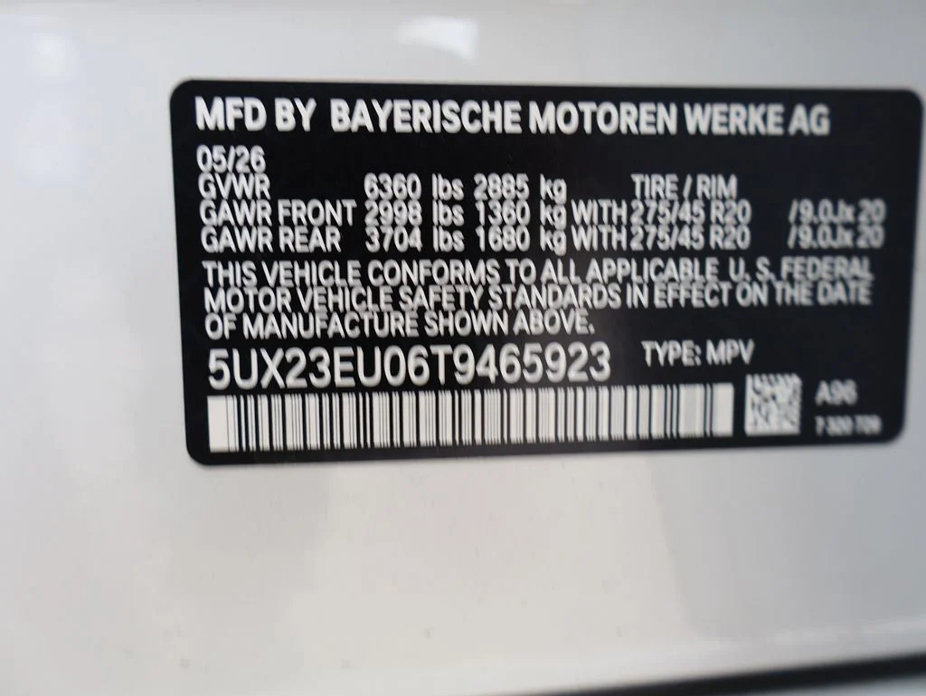 New 2026 White BMW xDrive40i image 42