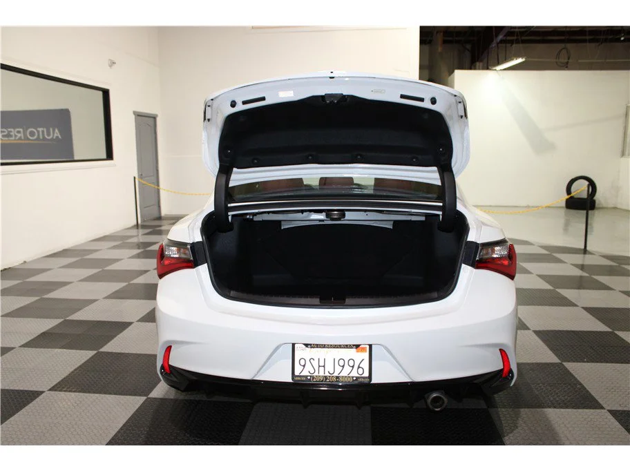 Used 2019 White Acura Premium & A-SPEC Pkgs Sedan 4D image 20