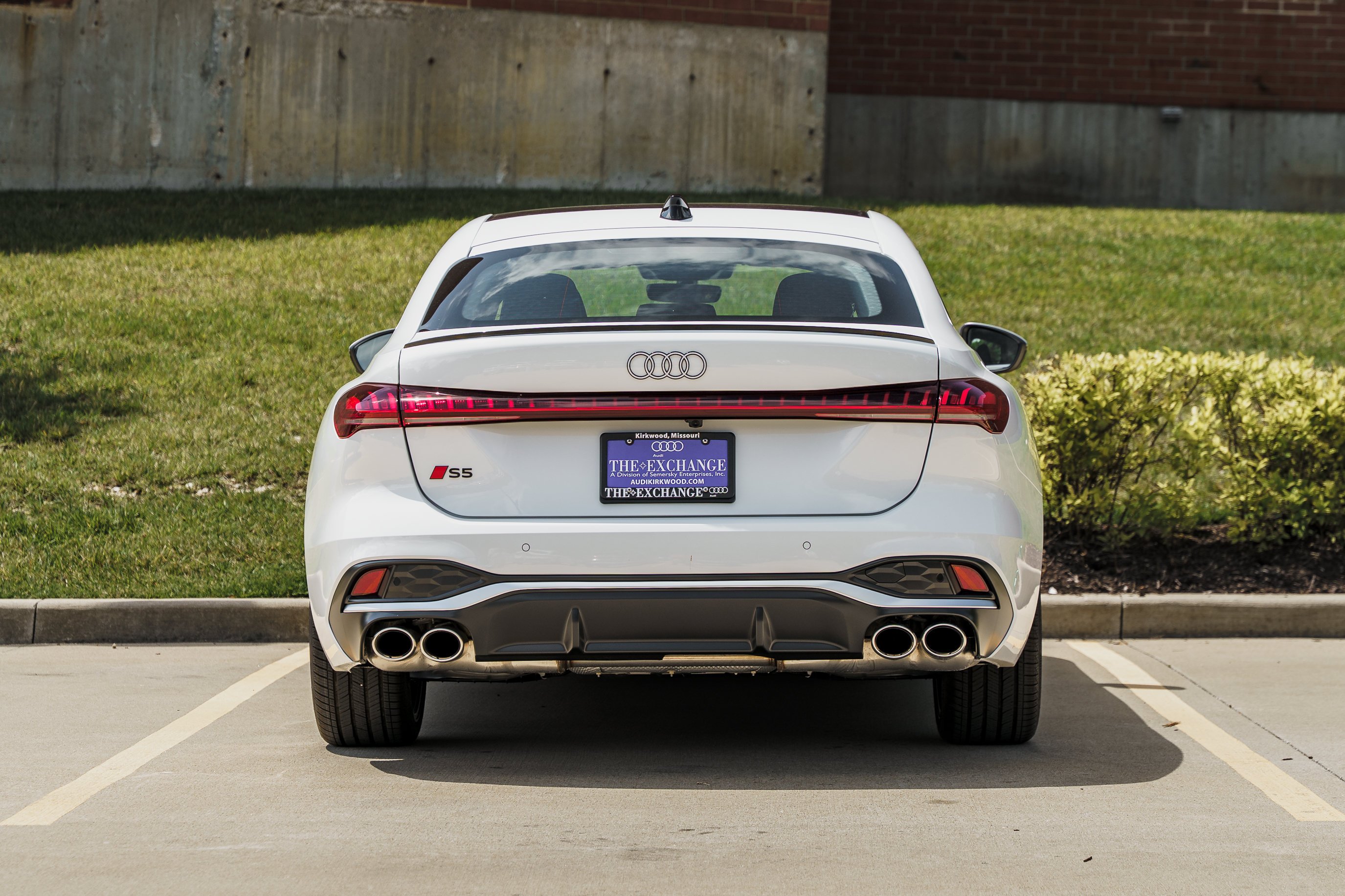 New 2026 GLACIER WHITE Audi Premium Plus image 28