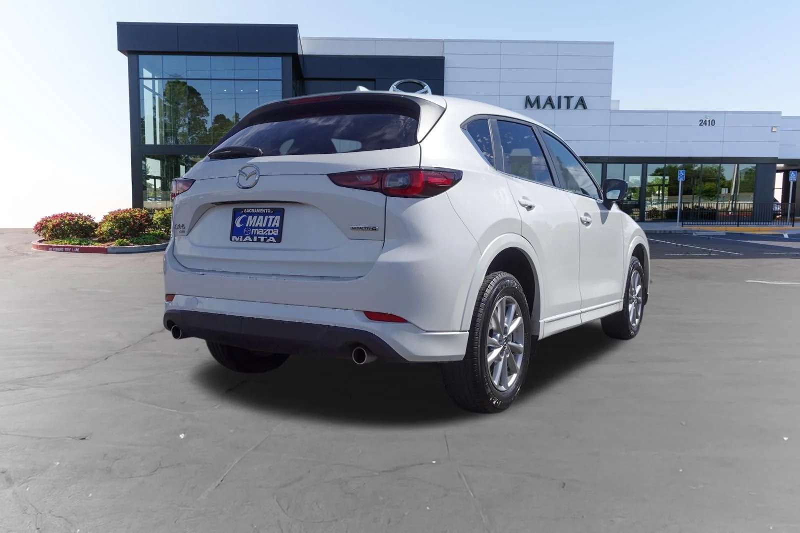 Certified Used 2025 Rhodium White Metallic Mazda 2.5 S Preferred Package image 4