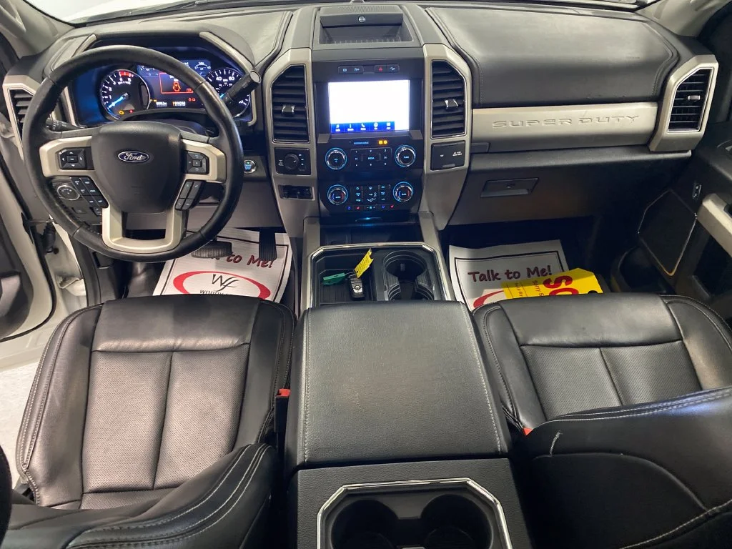 Used 2021 White Ford Lariat image 23