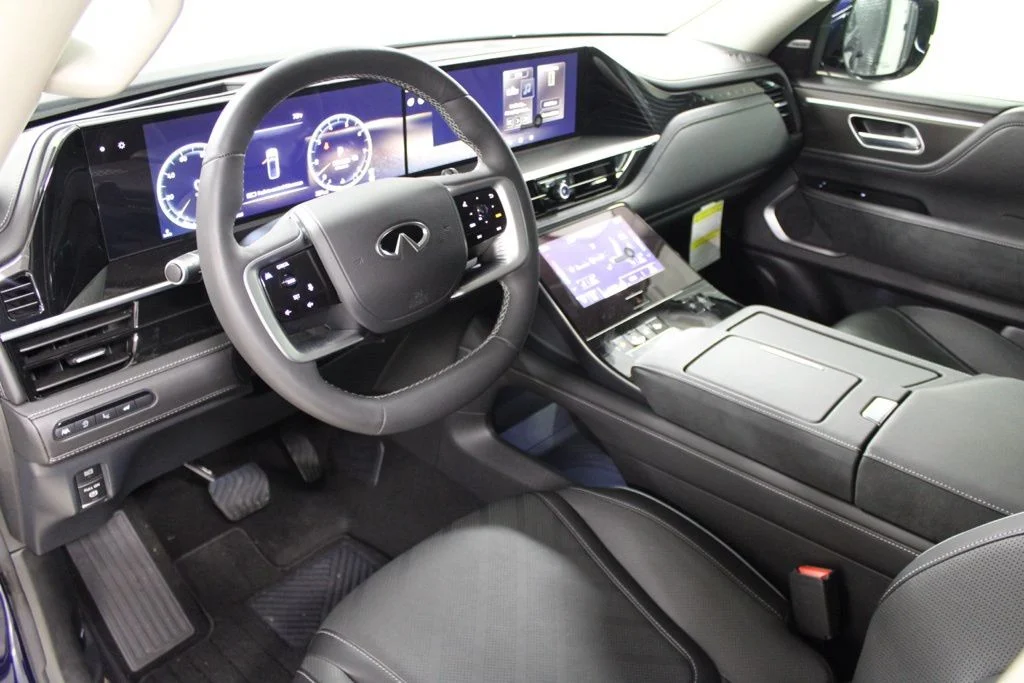 New 2025 Blue INFINITI LUXE image 4