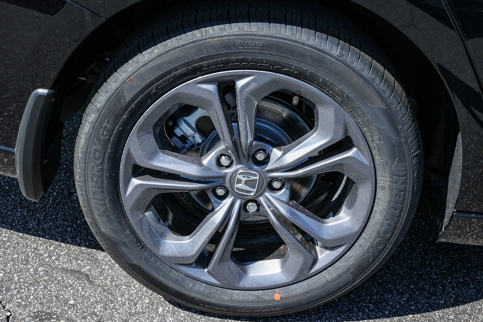 New 2026 Crystal Black Pearl Honda EX-L Sedan image 10