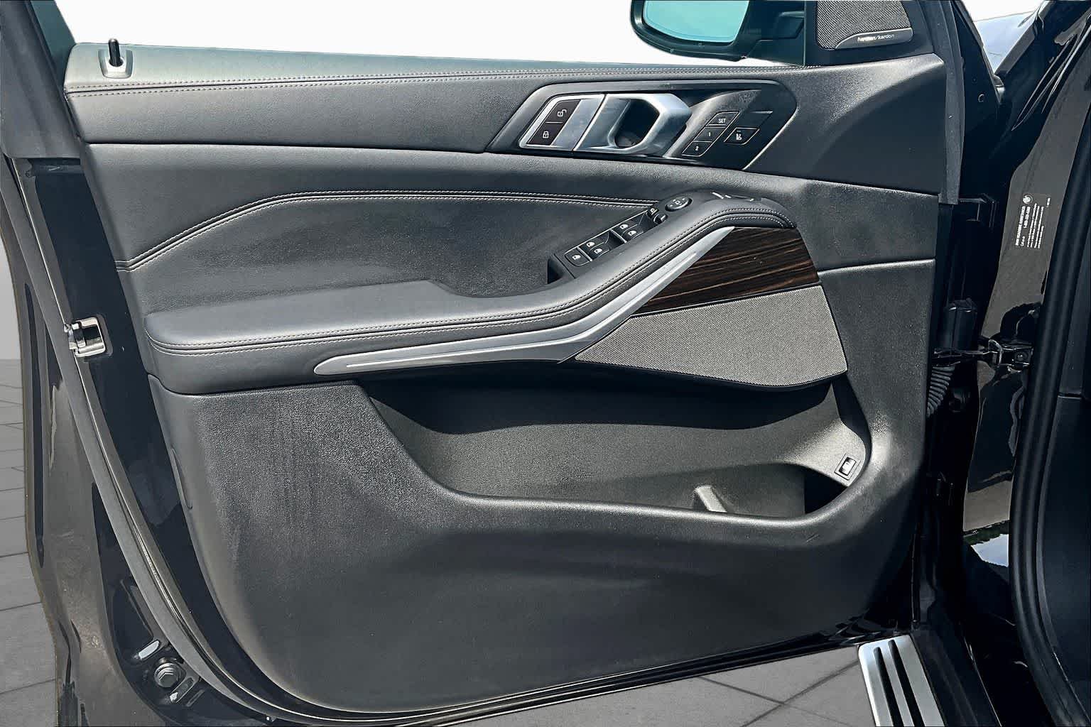 2024 BMW X5 50e - Photo 24