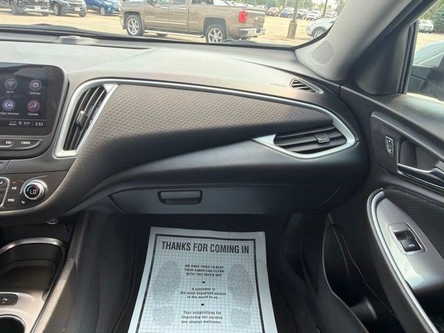 Used 2024 Sterling Gray Metallic Chevrolet LT image 21