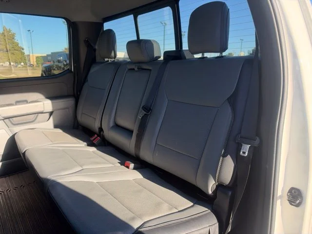 Used 2022 White Ford Lariat image 22