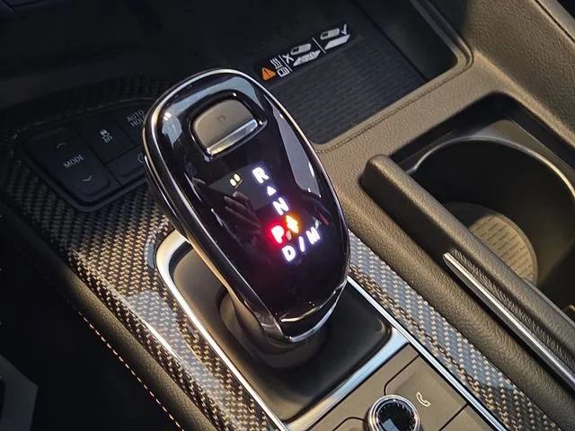 2026 Cadillac CT5 V-Series - Photo 15