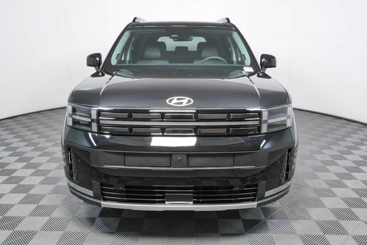 New 2026 Phantom Black Hyundai Limited image 40