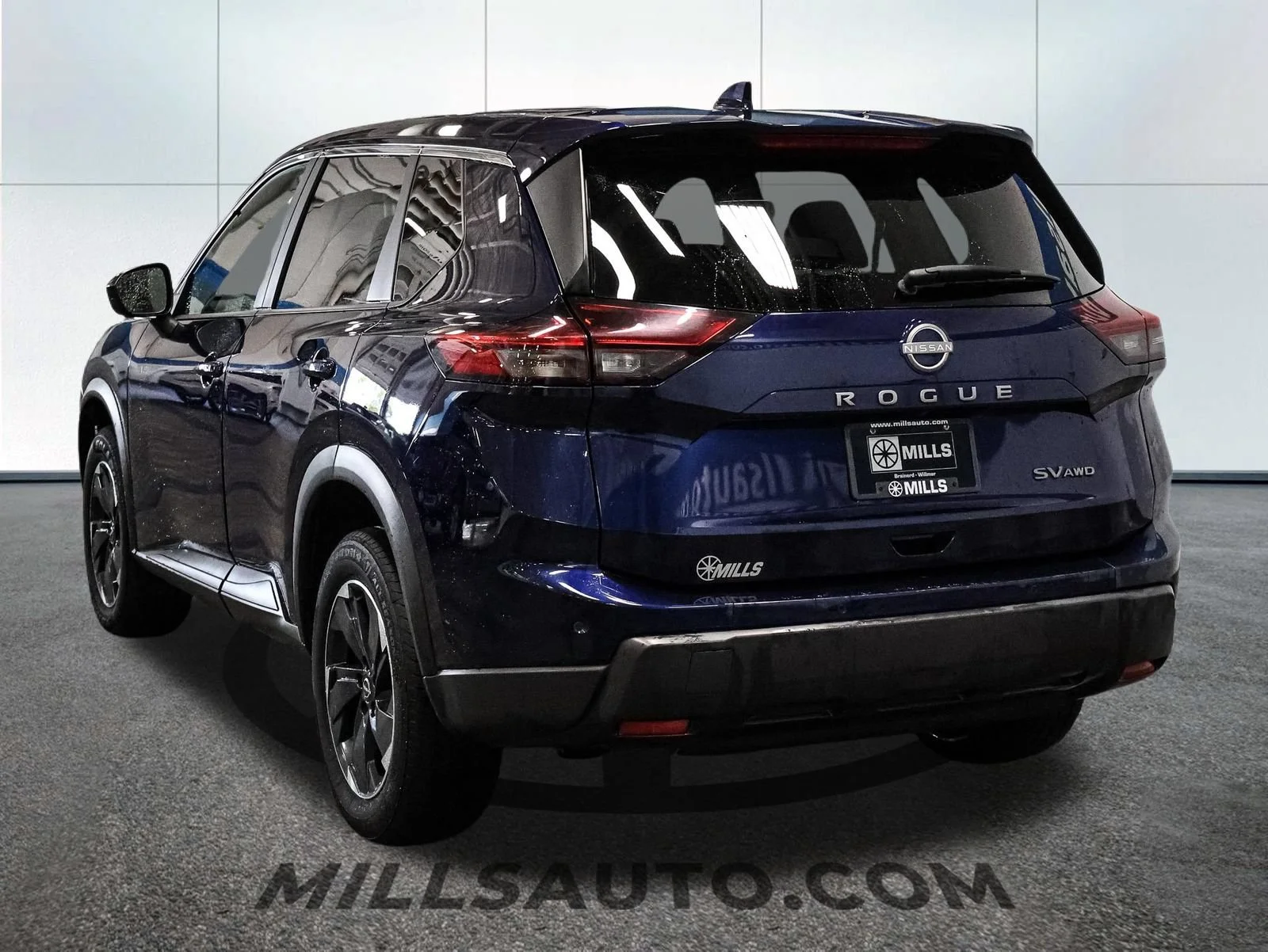 Used 2024 Blue Nissan SV Intelligent AWD image 6