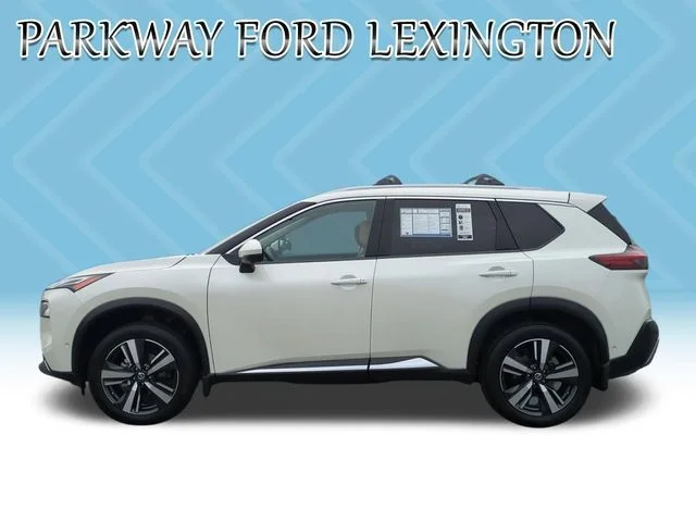 Used 2021 White Nissan Platinum image 2