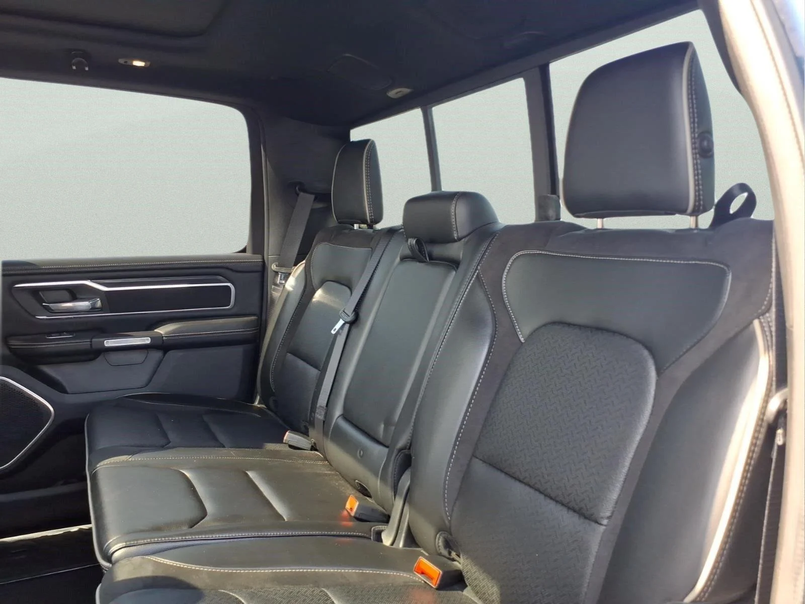 Used 2023 Diamond Black Crystal Pearlcoat Ram Laramie image 14