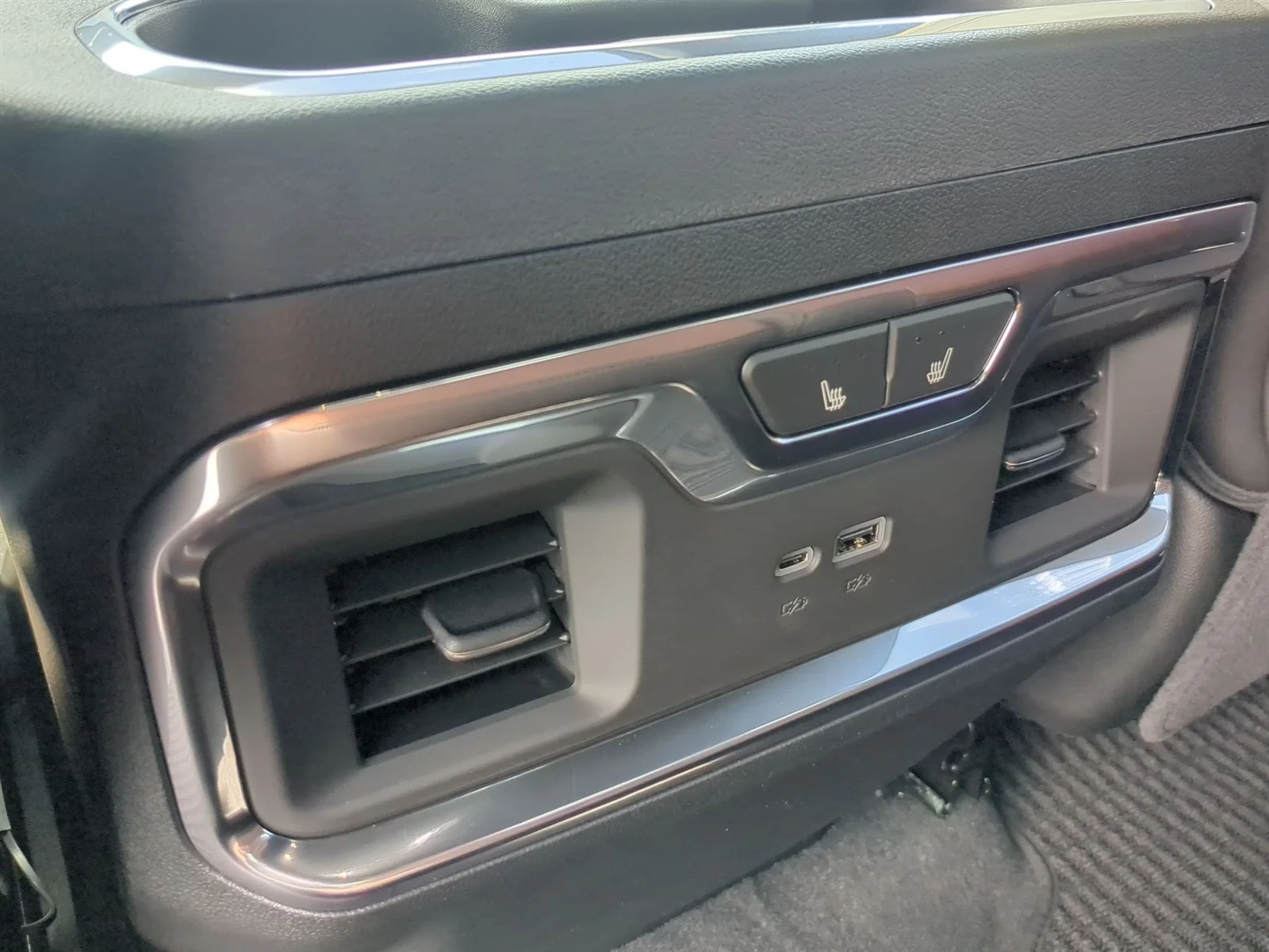 New 2026 Sterling Metallic GMC Denali Ultimate image 46