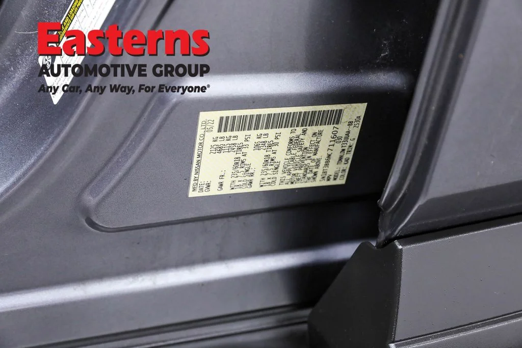 Used 2022 Gray Nissan SV image 34