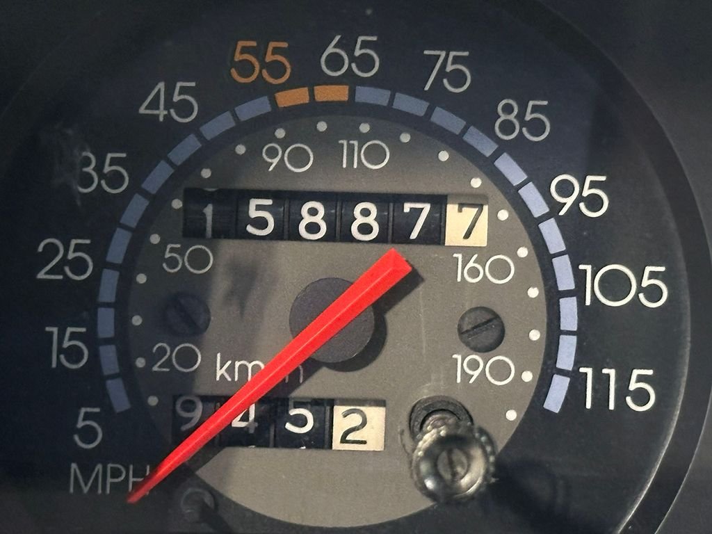 Used 1987 Gray Chevrolet  image 68