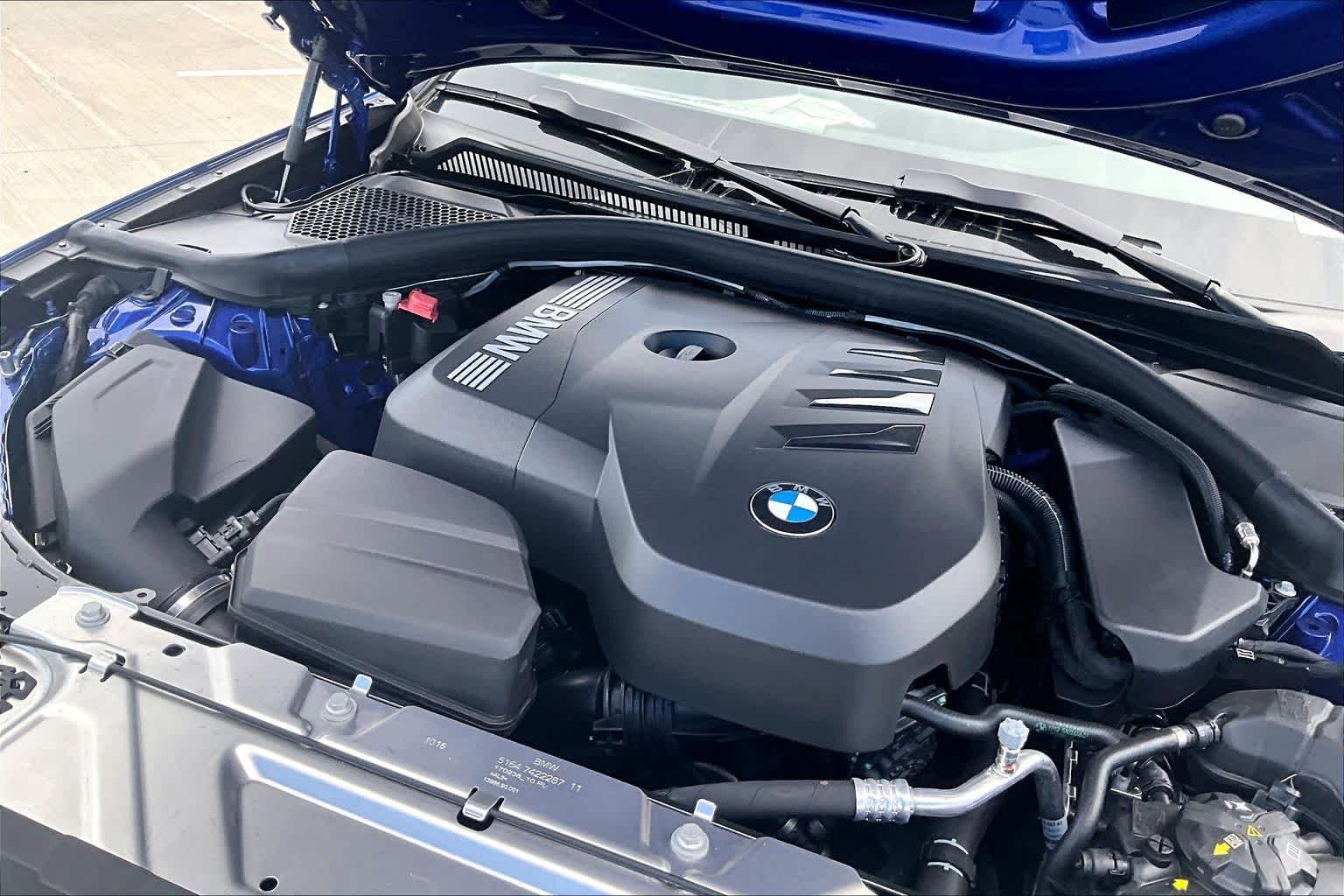 Used 2026 Portimao Blue Metallic BMW 330i image 31