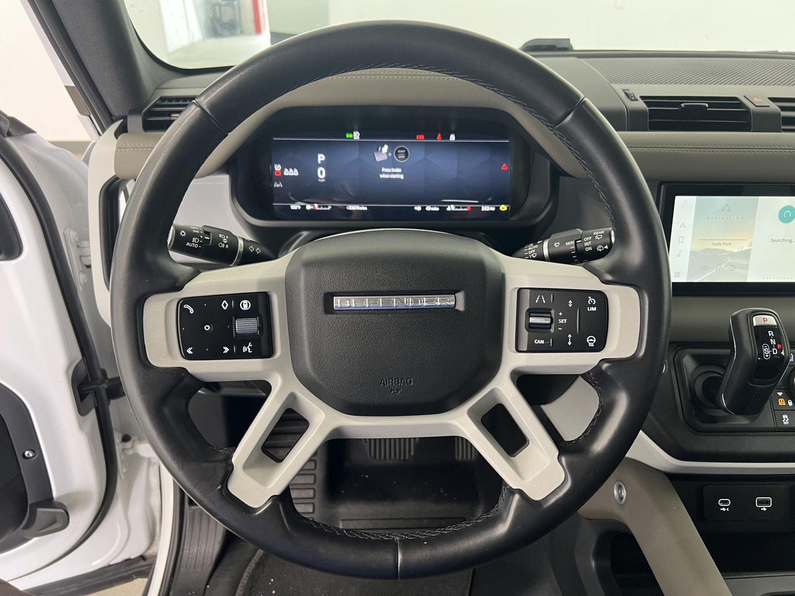 2024 Land Rover Defender S - Photo 8