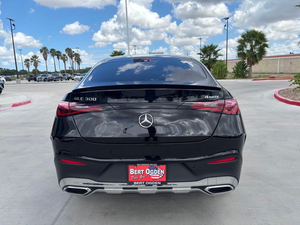 Certified Used 2025 Black Mercedes-Benz GLC 300 Coupe image 5