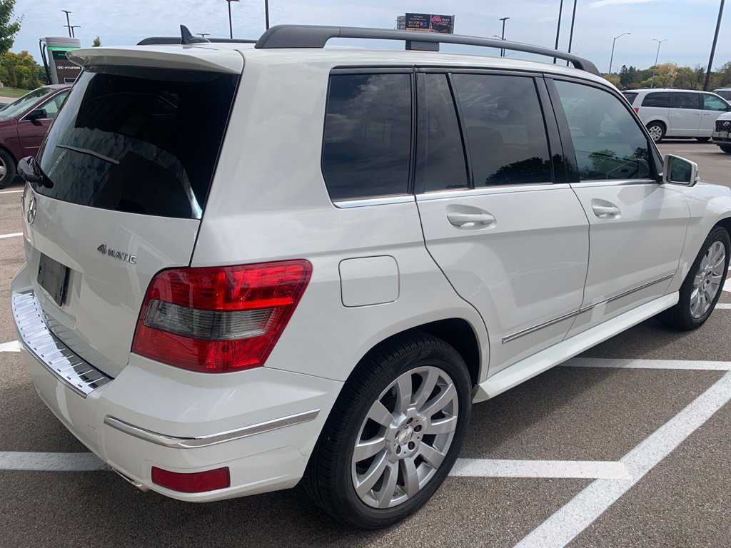 Used 2010 White Mercedes-Benz GLK 350 image 5