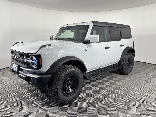 2026 Ford Bronco Outer Banks 4x4's photo