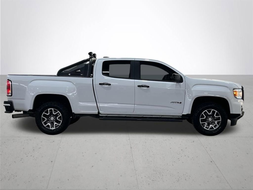 Used 2022 Summit White GMC AT4 - Leather image 9