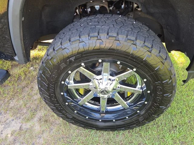 Certified Used 2020 Black Chevrolet High Country image 12