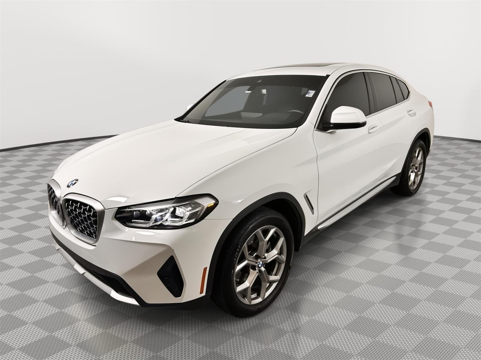 Used 2022 Alpine White BMW xDrive30i image 9