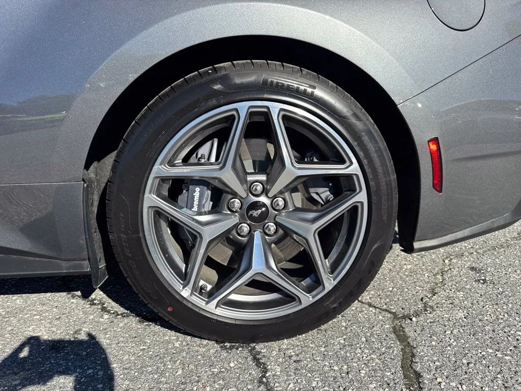 Used 2024 Gray Ford GT Premium image 24