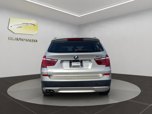 Used 2014 Silver BMW xDrive28i image 6