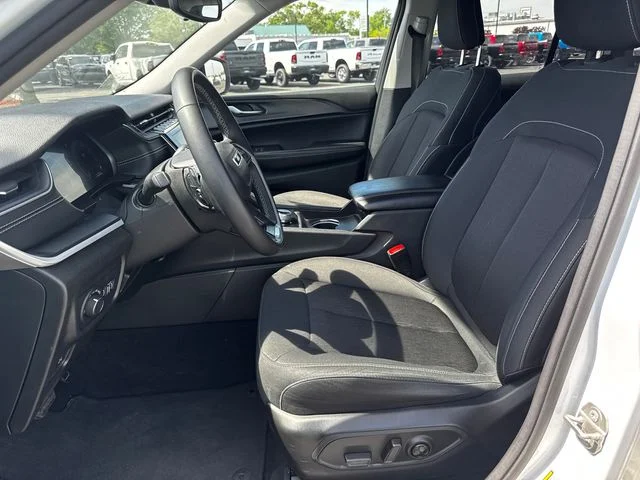 Certified Used 2024 White/off-white Jeep Laredo image 21