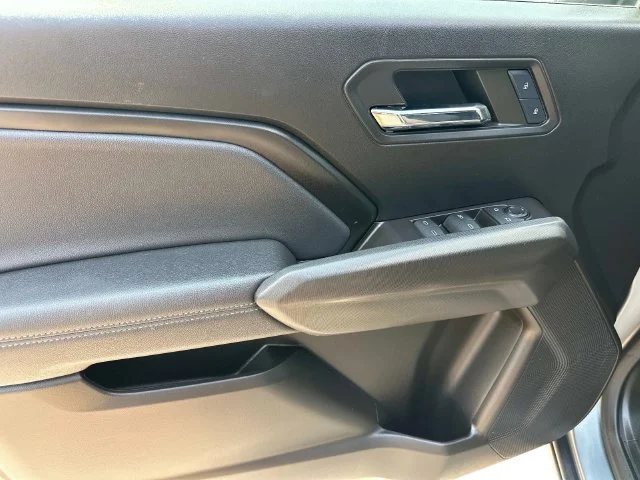Used 2024 Gray Chevrolet LT image 17