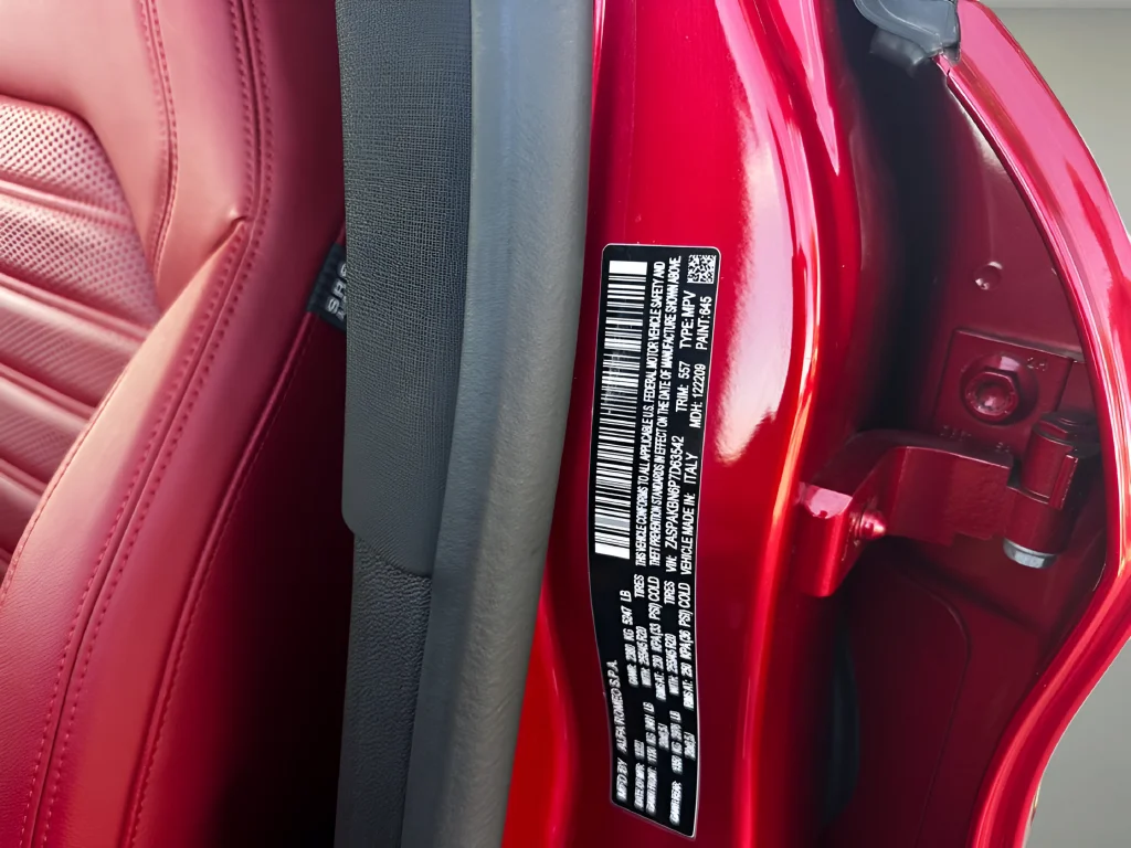 Used 2023 Red Alfa Romeo Veloce image 24