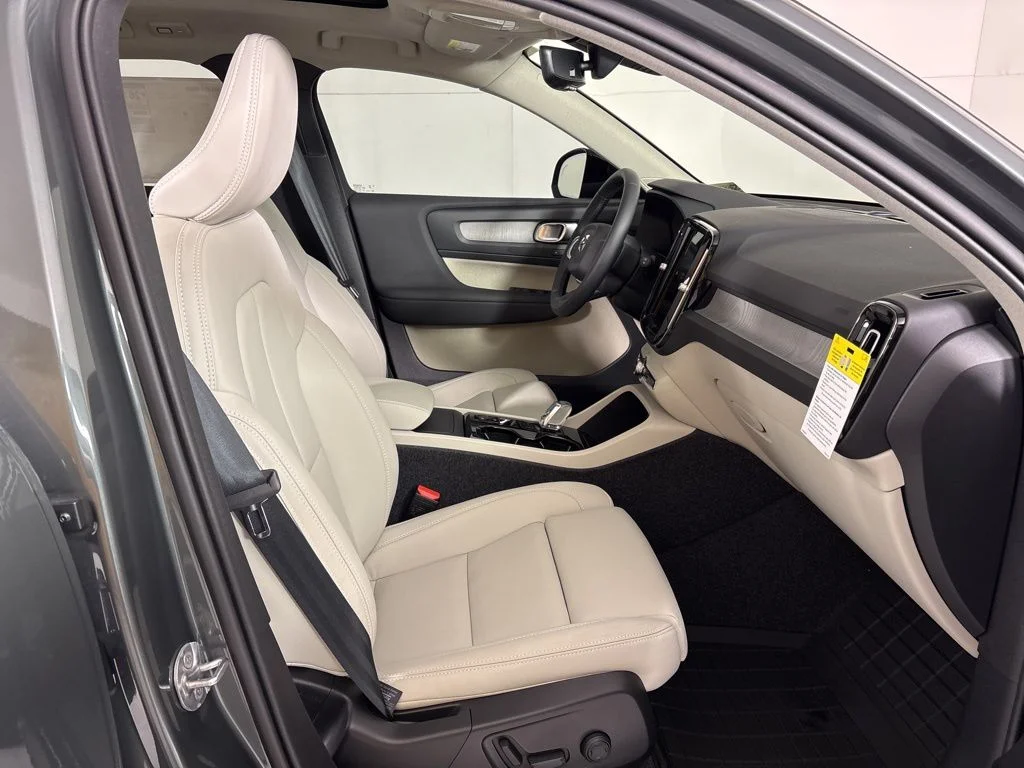 New 2026 Forest Lake Volvo Plus image 16