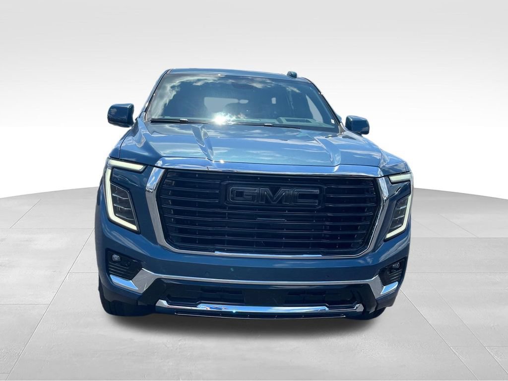 New 2026 Downpour Metallic GMC Elevation image 8